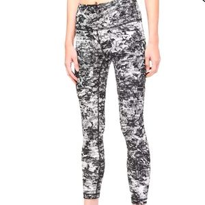 2 pairs of Lululemon